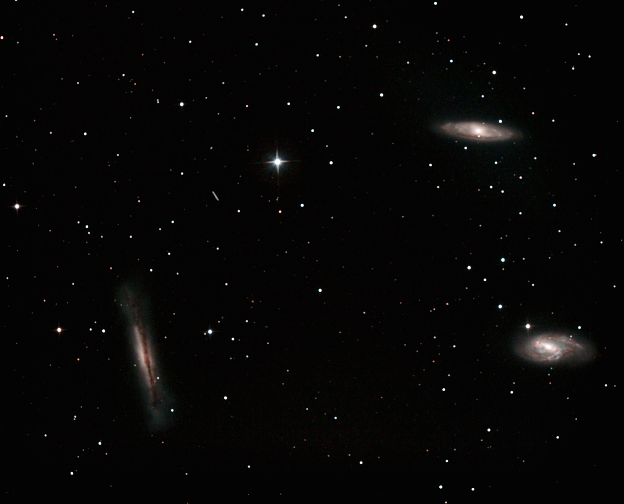Das Leo-Galaxien-Triplett