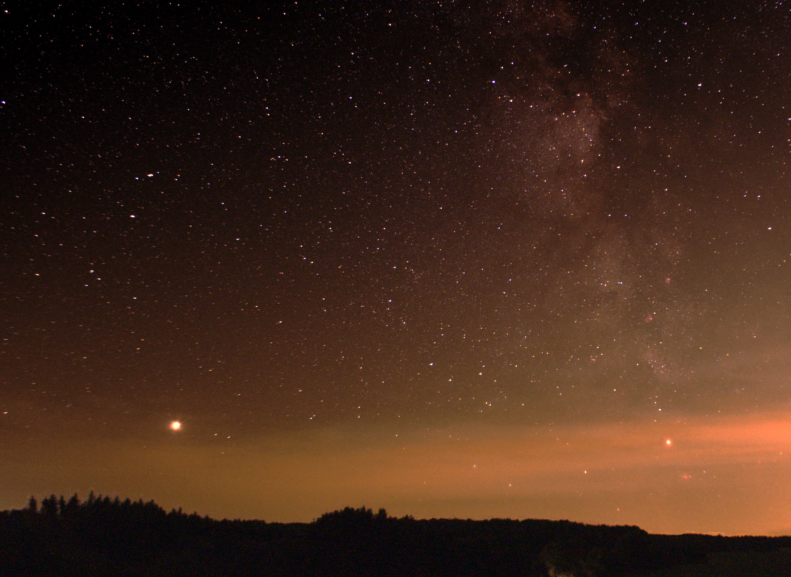 Sommer-Milchstraße mit Mars ujnd Saturn